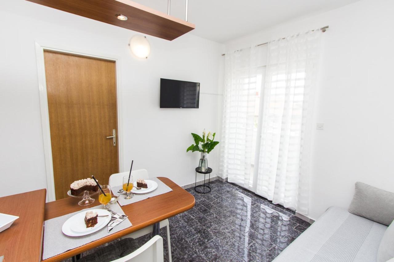 Apartmani Sanja Vodice Dış mekan fotoğraf
