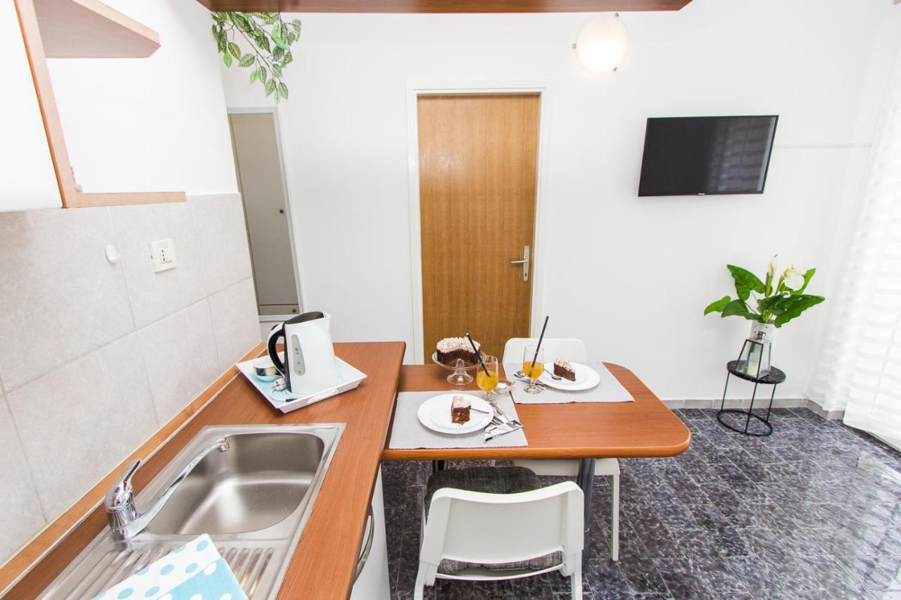 Apartmani Sanja Vodice Dış mekan fotoğraf